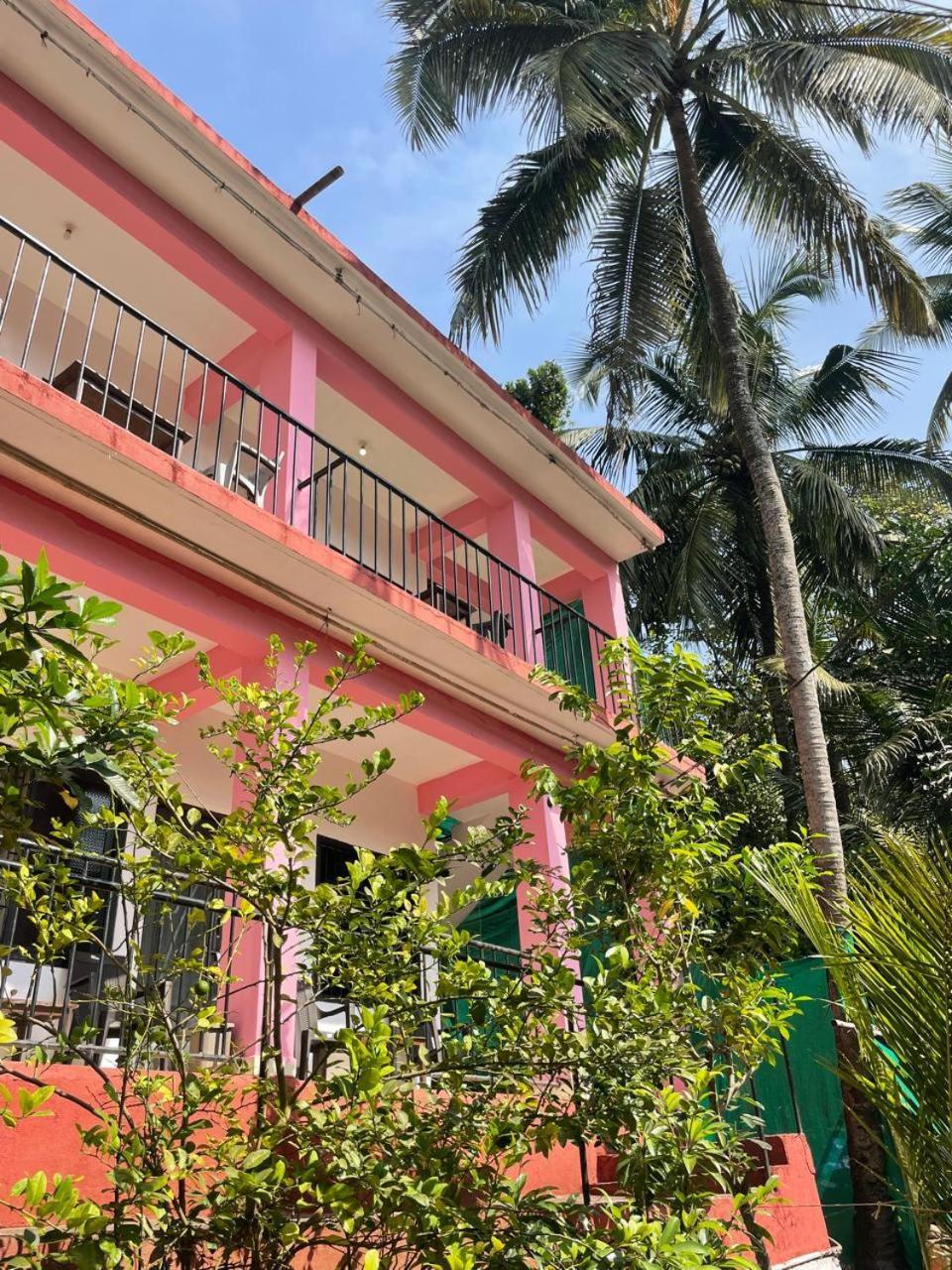Pogo's Mountain House - A Part Of The 12 Monks Family